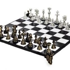 Trendy Living Chess Set