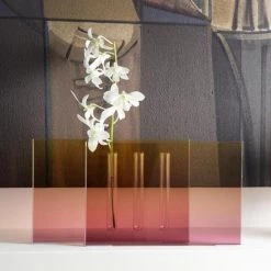 Trendy Living Linda Tawachi & David Mattout Tornadu Vase Amber