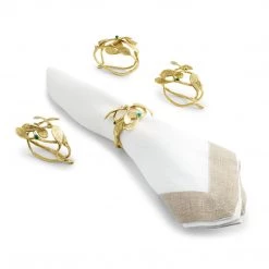 Trendy Living Mistletoe Napkin Ring Michael Aram